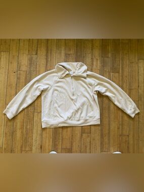 Quarter-Zip Pullover Sweatshirt in Cream